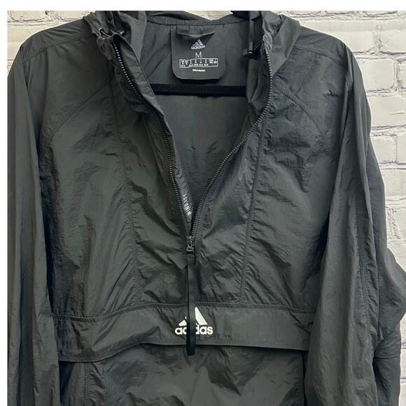Adidas Black Windbreaker Hooded Half Zip Kangaroo Logo Pocket Medium Layers - Picture 2 of 8